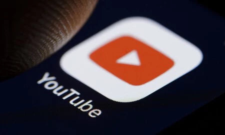 YouTube tiene una app ligera que permite dos de las cosas prohibidas por Google: reproducir audio en segundo plano y con la pantalla apagada. Así puedes instalarla.